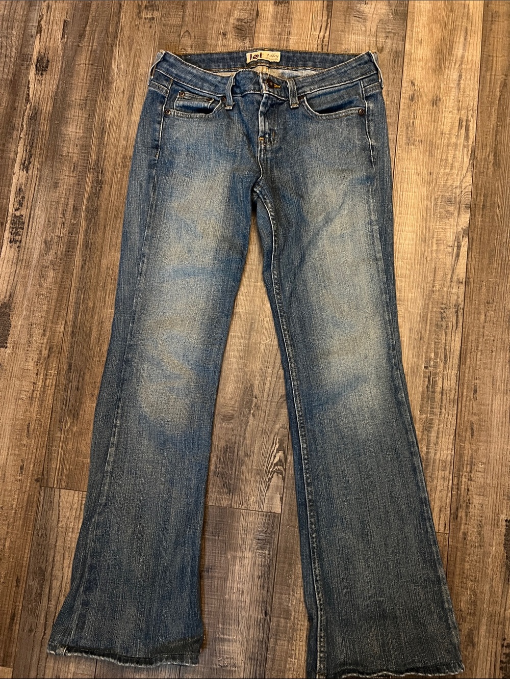 lei vintage low rise Medium Blue Flared Jeans size 1